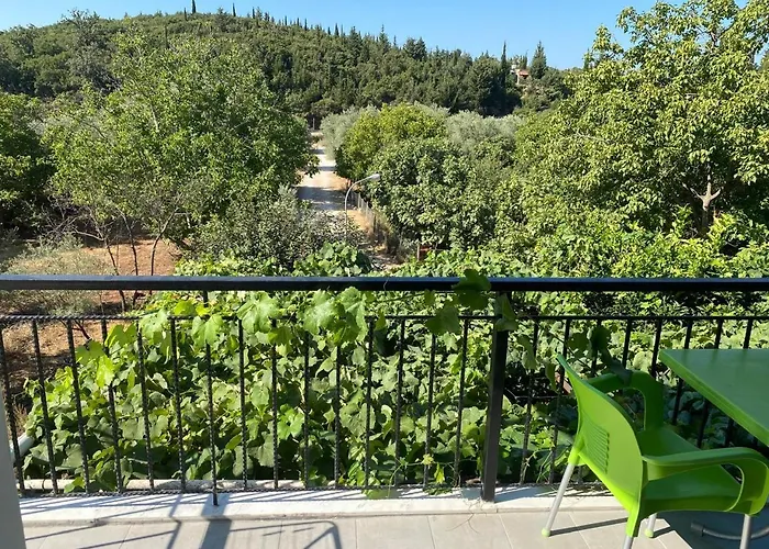 Eva & Resul アパート Ilias